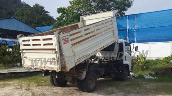 รถบรรทุก 6 ล้อดัมพ์ ISUZU รุ่น FRR 210 แรงม้า ปีจดทะเบียน 2554 รถบรรทุก 6 ล้อดัมพ์ ISUZU รุ่น FRR 210 แรงม้า ปีจดทะเบียน 2554