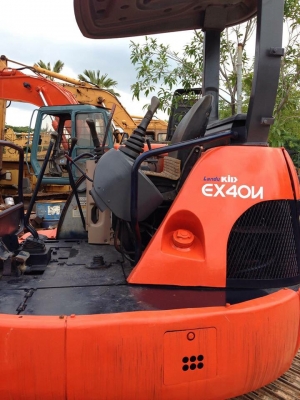 Hitachi40