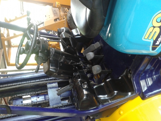 ขายรถโฟล์คลิฟท์ โคมัสสุ FD 30-14