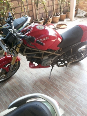 ขาย Ducati m400 อินวอยแท้ สีสวยเลี่ยม เครื่องชัวส์ บิดติดมือ ของแต่งตามรูป เปิดราคา 78000 ต่อรองได้ กันเอง ขาย Ducati m400 อินวอยแท้ สีสวยเลี่ยม เครื่องชัวส์ บิดติดมือ ของแต่งตามรูป เปิดราคา 78000 ต่อรองได้ กันเอง