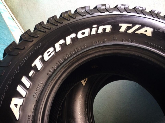 ขายยาง Bf ขอบ15 size 31x10.5x15 ดอกเต็ม ไม่มีปะ สภาพใหม่ 4เส้น ขายยาง Bf ขอบ15 size 31x10.5x15 ดอกเต็ม ไม่มีปะ สภาพใหม่ 4เส้น