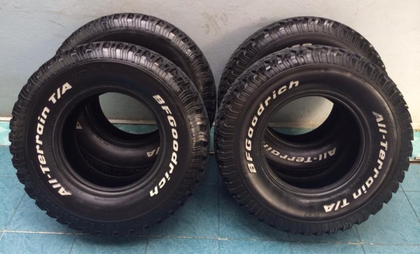 ขายยาง Bf ขอบ15 size 31x10.5x15 ดอกเต็ม ไม่มีปะ สภาพใหม่ 4เส้น