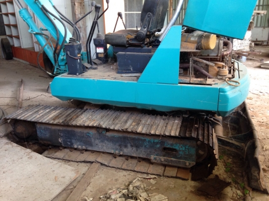 ขาย แบคโฮ โคมัทซึ ราคาดี พร้อมใช้งาน ขาย แบคโฮ โคมัทซึ ราคาดี พร้อมใช้งาน