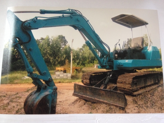 ขาย แบคโฮ โคมัทซึ ราคาดี พร้อมใช้งาน ขาย แบคโฮ โคมัทซึ ราคาดี พร้อมใช้งาน