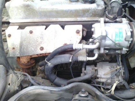 รถบรรทุกน้ำมัน 6 ล้อ MISUBISHI  CANTER 115 แรงม้า 8,000 ลิตร