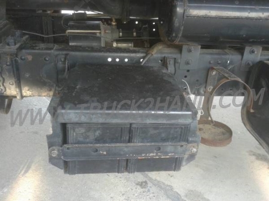 รถบรรทุกน้ำมัน 6 ล้อ MISUBISHI  CANTER 115 แรงม้า 8,000 ลิตร