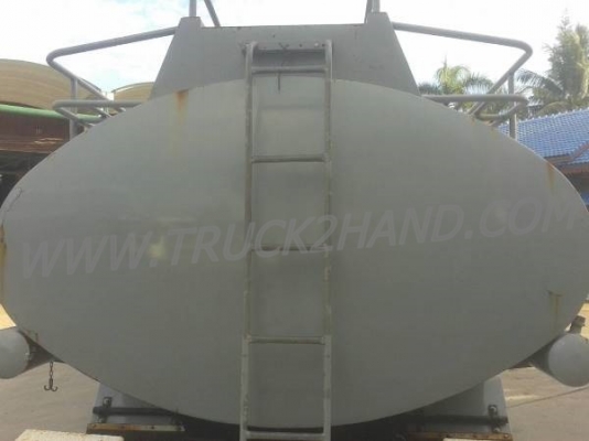 รถบรรทุกน้ำมัน 6 ล้อ MISUBISHI  CANTER 115 แรงม้า 8,000 ลิตร