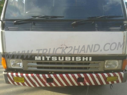 รถบรรทุกน้ำมัน 6 ล้อ MISUBISHI  CANTER 115 แรงม้า 8,000 ลิตร