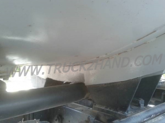 รถบรรทุกน้ำมัน 6 ล้อ MISUBISHI  CANTER 115 แรงม้า 8,000 ลิตร