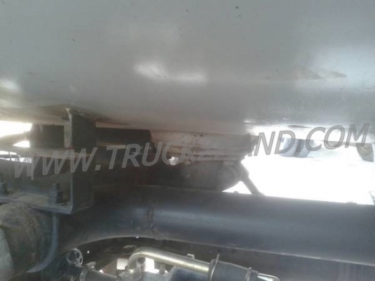 รถบรรทุกน้ำมัน 6 ล้อ MISUBISHI  CANTER 115 แรงม้า 8,000 ลิตร