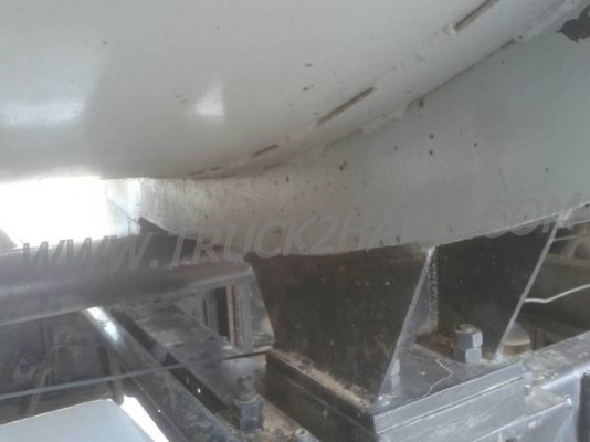 รถบรรทุกน้ำมัน 6 ล้อ MISUBISHI  CANTER 115 แรงม้า 8,000 ลิตร