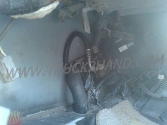 รถบรรทุกน้ำมัน 6 ล้อ MISUBISHI  CANTER 115 แรงม้า 8,000 ลิตร