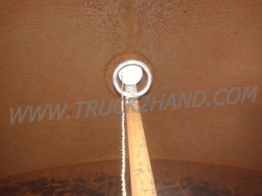 รถบรรทุกน้ำมัน 6 ล้อ MISUBISHI  CANTER 115 แรงม้า 8,000 ลิตร