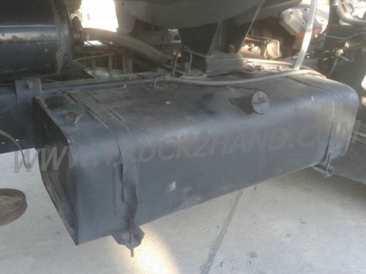 รถบรรทุกน้ำมัน 6 ล้อ MISUBISHI  CANTER 115 แรงม้า 8,000 ลิตร