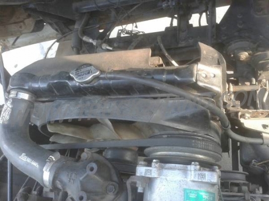 รถบรรทุกน้ำมัน 6 ล้อ MISUBISHI  CANTER 115 แรงม้า 8,000 ลิตร