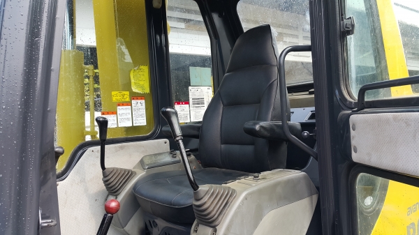 ขาย รถขุด KOMATSU รุ่น PC70-7- มือสองญี่ปุ่น ขาย รถขุด KOMATSU รุ่น PC70-7- มือสองญี่ปุ่น