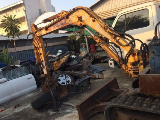 รถแบคโฮ KOMATSU PC20-5