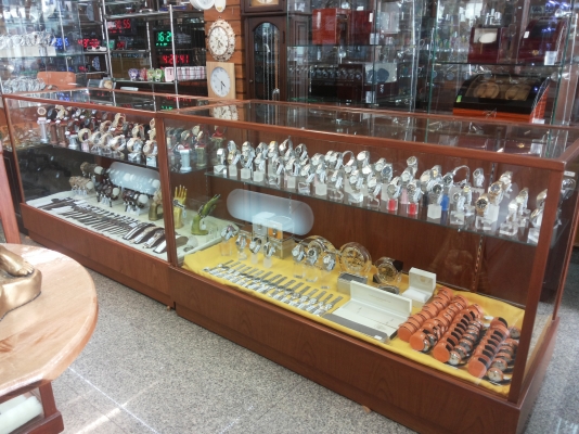 ตู้กระจกโชว์สินค้า