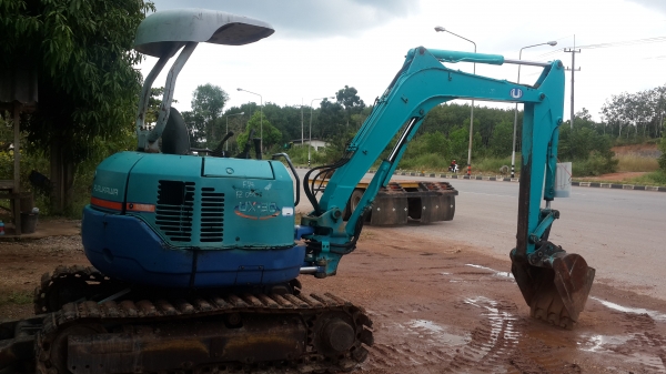 ขายด่วน รถขุด KUBOTA 30ux สภาพสวยมาก พร้อมใช้งาน