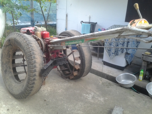 ขายตามสภาพรถไถนาสิงห์สยามเครื่องET95คูโบต้าหลัก7ตัวนูน