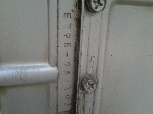 ขายตามสภาพรถไถนาสิงห์สยามเครื่องET95คูโบต้าหลัก7ตัวนูน