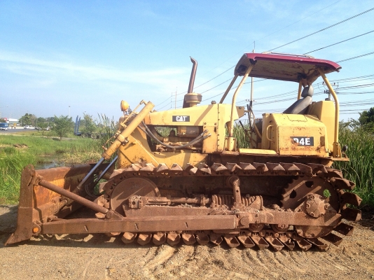 แทรกเตอร์ CAT D4E
