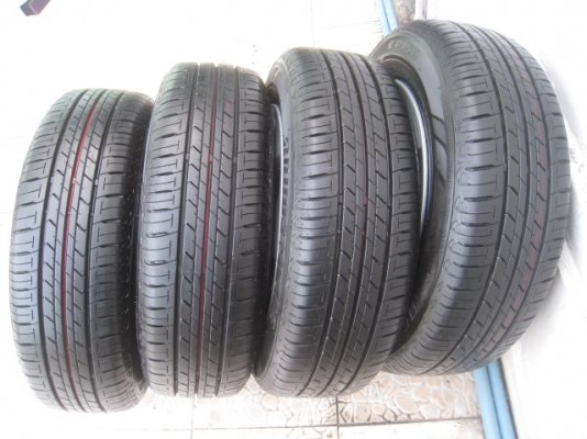 ขายยางป้ายแดง 175/65r14 Bridgestone  ยางปี14 สนใจติดต่อเล็กคลองสามครับ 081-3747940