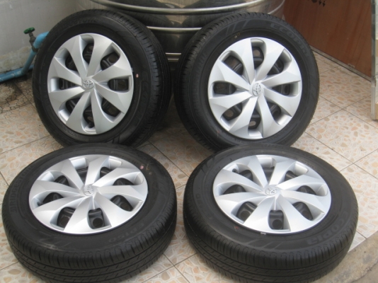 ขายยางป้ายแดง 175/65r14 Bridgestone  ยางปี14 สนใจติดต่อเล็กคลองสามครับ 081-3747940
