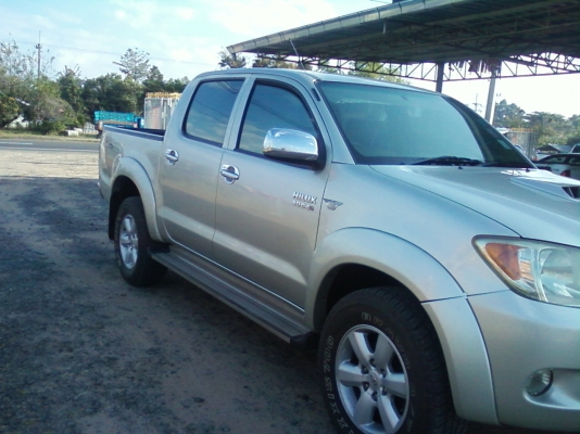 ขายวีโก้ 4 ประตู 4WD เกียร์ออโต ปี 05 ขายวีโก้ 4 ประตู 4WD เกียร์ออโต ปี 05