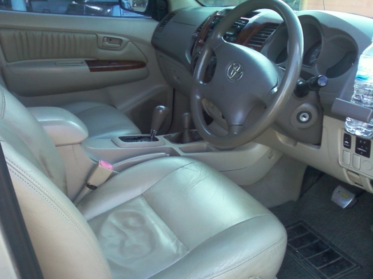 ขายวีโก้ 4 ประตู 4WD เกียร์ออโต ปี 05 ขายวีโก้ 4 ประตู 4WD เกียร์ออโต ปี 05