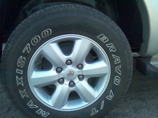 ขายวีโก้ 4 ประตู 4WD เกียร์ออโต ปี 05 ขายวีโก้ 4 ประตู 4WD เกียร์ออโต ปี 05