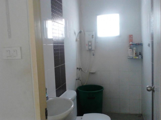 **2,500,000 บ.ต่อรอง**<<ลูกพี่ฝากขาย ครับ >>บ้านเดี่ยว1ชั้นพร้อมที่ดิน ขนาด 69 ตารางวา 3ห้องนอน 2ห้องน้ำ มีห้องรับแขก ห้องครัว ต่อเติมหลังคาบังแดด สำหรับจอดรถยนต์ เรียบร้อย อายุใช้งาน ประมาณ 3ปี สภาพโดยรวมยังสวย สีสันยังดี สะอาด พร้อมเข้าพักอา **2,500,000 บ.ต่อรอง**<<ลูกพี่ฝากขาย ครับ >>บ้านเดี่ยว1ชั้นพร้อมที่ดิน ขนาด 69 ตารางวา 3ห้องนอน 2ห้องน้ำ มีห้องรับแขก ห้องครัว ต่อเติมหลังคาบังแดด สำหรับจอดรถยนต์ เรียบร้อย อายุใช้งาน ประมาณ 3ปี สภาพโดยรวมยังสวย สีสันยังดี สะอาด พร้อมเข้าพักอา