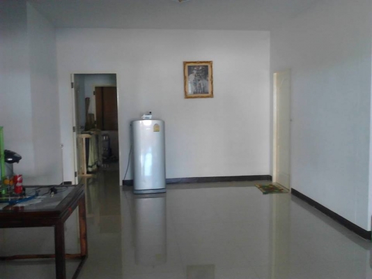 **2,500,000 บ.ต่อรอง**<<ลูกพี่ฝากขาย ครับ >>บ้านเดี่ยว1ชั้นพร้อมที่ดิน ขนาด 69 ตารางวา 3ห้องนอน 2ห้องน้ำ มีห้องรับแขก ห้องครัว ต่อเติมหลังคาบังแดด สำหรับจอดรถยนต์ เรียบร้อย อายุใช้งาน ประมาณ 3ปี สภาพโดยรวมยังสวย สีสันยังดี สะอาด พร้อมเข้าพักอา **2,500,000 บ.ต่อรอง**<<ลูกพี่ฝากขาย ครับ >>บ้านเดี่ยว1ชั้นพร้อมที่ดิน ขนาด 69 ตารางวา 3ห้องนอน 2ห้องน้ำ มีห้องรับแขก ห้องครัว ต่อเติมหลังคาบังแดด สำหรับจอดรถยนต์ เรียบร้อย อายุใช้งาน ประมาณ 3ปี สภาพโดยรวมยังสวย สีสันยังดี สะอาด พร้อมเข้าพักอา