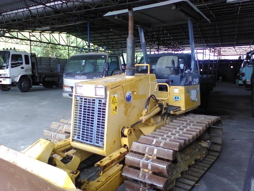 รถดันดิน Komatsu D21-7E รถเก่านอก สภาพเดิมๆ พร้อมใช้งาน