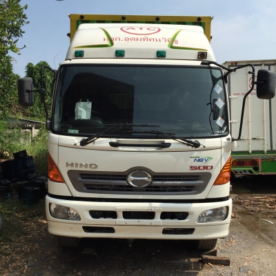 รถบรรทุก 6 ล้อ ตู้บรรทุก HINO ซีรี่ส์5 NGV ติดมาจากห้างเลย