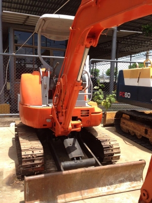 Hitachi EX30U