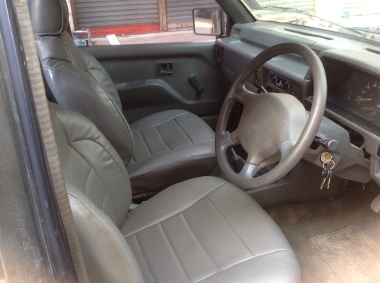 มิตซูบิชิ แอโร่บอดี้ ปี 95 เพาเวอร์  แอร์เย็น สีดี ไม่ผุ 76000 บาท