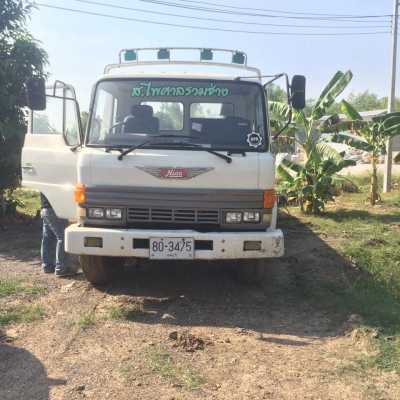 ขาย10ล้อ 1เพา บรรทุกแม๊กโค ขึ่น200ได้ช่วงล่างZMใหญ่ 185แรง