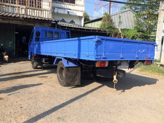 ขาย6ล้อnpr135แรงยาว5เมตรเครื่องดีครัชซีสวยแอร์หนาว