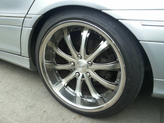 ขายแม๊ก work ขอบ18 หน้า8หลัง9  5รู112  พร้อมยาง20000