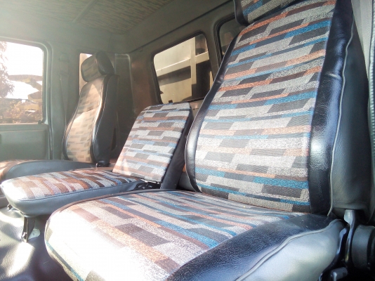 6 ล้อใหญ่  HINO  *สิงห์ไฮเทค*  FF3H 195 แรงม้า  *ยาว 7.20 ม.* รถสวยจริง+สภาพพร้อมใช้งาน * รถห้างแท้ * มีเล่มพร้อม *