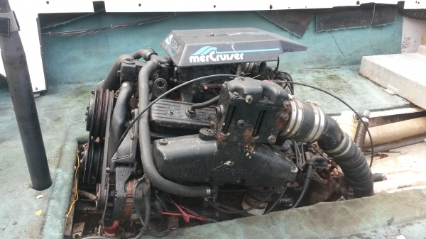 ขายเรือเร็วเครื่องเมอร์เคอรี่ 8สูบ วางท้องเก่าเชียงกง มายังไม่ได้ใช้ในเมืองไทย ขนาด20ฟุต กว้าง7ฟุต ขายถูก 145000 บาท ขายเรือเร็วเครื่องเมอร์เคอรี่ 8สูบ วางท้องเก่าเชียงกง มายังไม่ได้ใช้ในเมืองไทย ขนาด20ฟุต กว้าง7ฟุต ขายถูก 145000 บาท