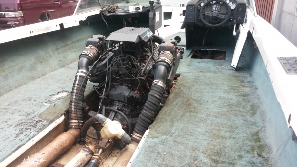 ขายเรือเร็วเครื่องเมอร์เคอรี่ 8สูบ วางท้องเก่าเชียงกง มายังไม่ได้ใช้ในเมืองไทย ขนาด20ฟุต กว้าง7ฟุต ขายถูก 145000 บาท ขายเรือเร็วเครื่องเมอร์เคอรี่ 8สูบ วางท้องเก่าเชียงกง มายังไม่ได้ใช้ในเมืองไทย ขนาด20ฟุต กว้าง7ฟุต ขายถูก 145000 บาท