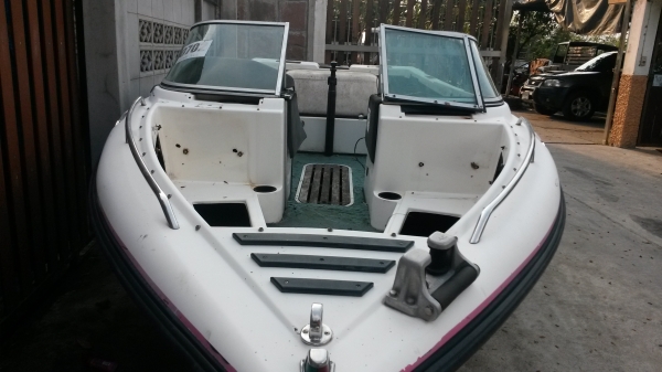 ขายเรือเร็วเครื่องเมอร์เคอรี่ 8สูบ วางท้องเก่าเชียงกง มายังไม่ได้ใช้ในเมืองไทย ขนาด20ฟุต กว้าง7ฟุต ขายถูก 145000 บาท ขายเรือเร็วเครื่องเมอร์เคอรี่ 8สูบ วางท้องเก่าเชียงกง มายังไม่ได้ใช้ในเมืองไทย ขนาด20ฟุต กว้าง7ฟุต ขายถูก 145000 บาท