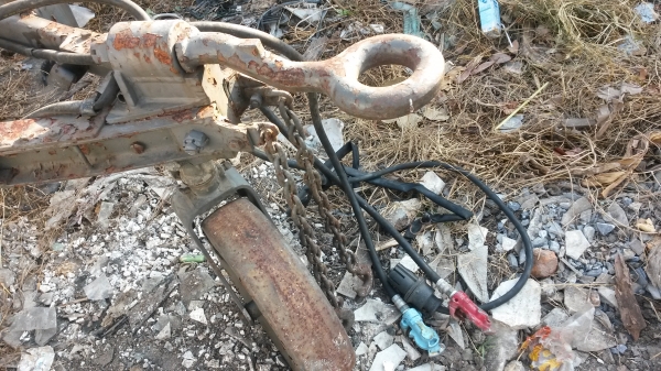 ขายเทเลอร์รถทหารของแท้ครับ 35000 บาท ขายเทเลอร์รถทหารของแท้ครับ 35000 บาท