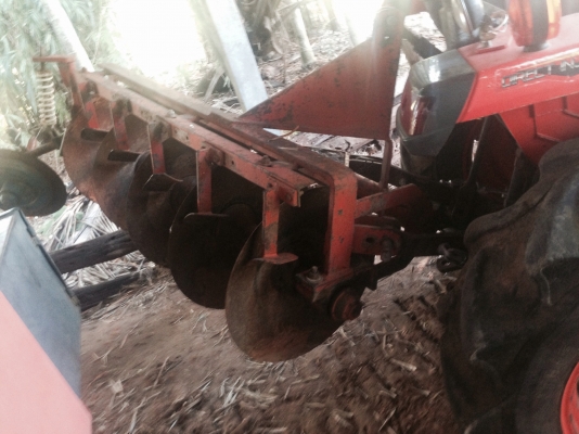 รถไถ KUBOTA L3608 มีภาพวีดีโอ อายุการใช้งาน 1514 ชั่วโมง พร้อมอุปกรณ์ 2 รายการ ผานดันหน้า ผาน 6 เครื