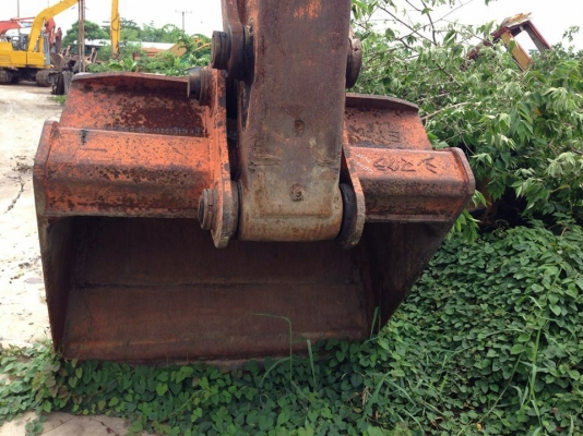 รถHitachi UH07เทียบเท่าขนาด200