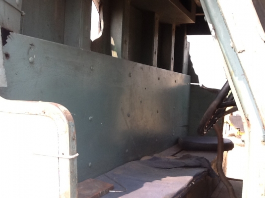 สิบล้อดั้ม เครื่อง6BD1 175 แรงม้า  ทะเบียนเต็ม