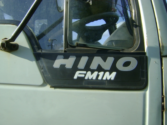 HINO  FM 1M  2เพลา  220 แรง   ราคา  900,000  บาท