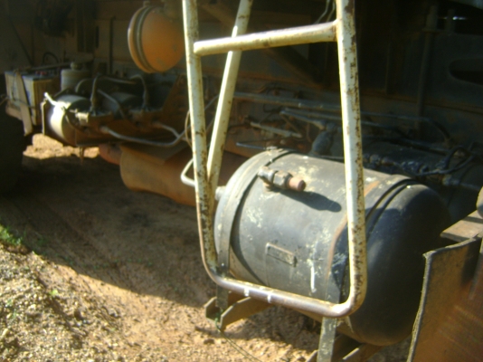 HINO  FM 1M  2เพลา  220 แรง   ราคา  900,000  บาท